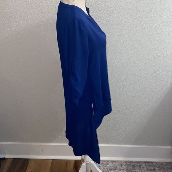 BCBG MaxAzria asymmetrical chiffon blouse - Picture 2 of 4